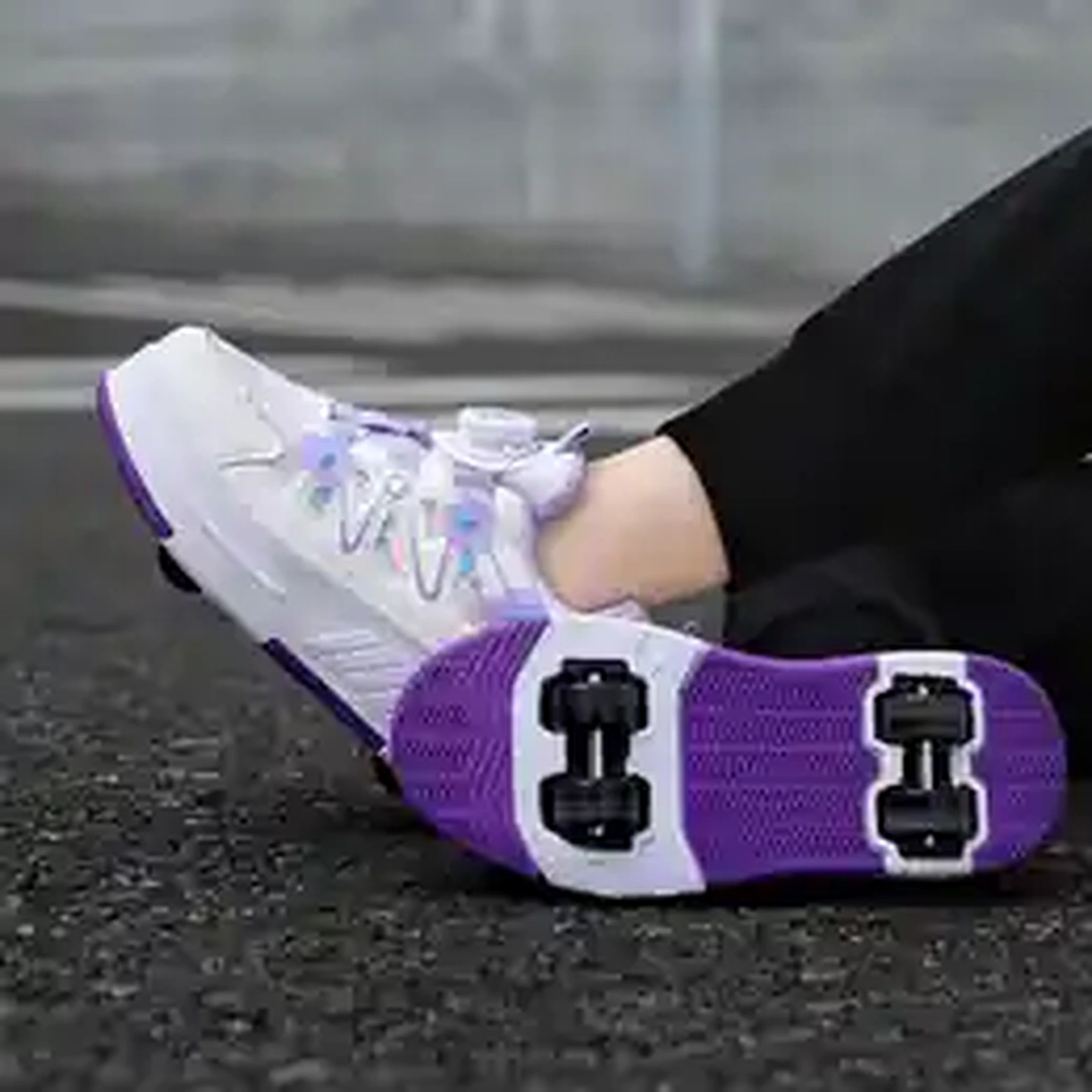 Roller skate shoes purple wheels