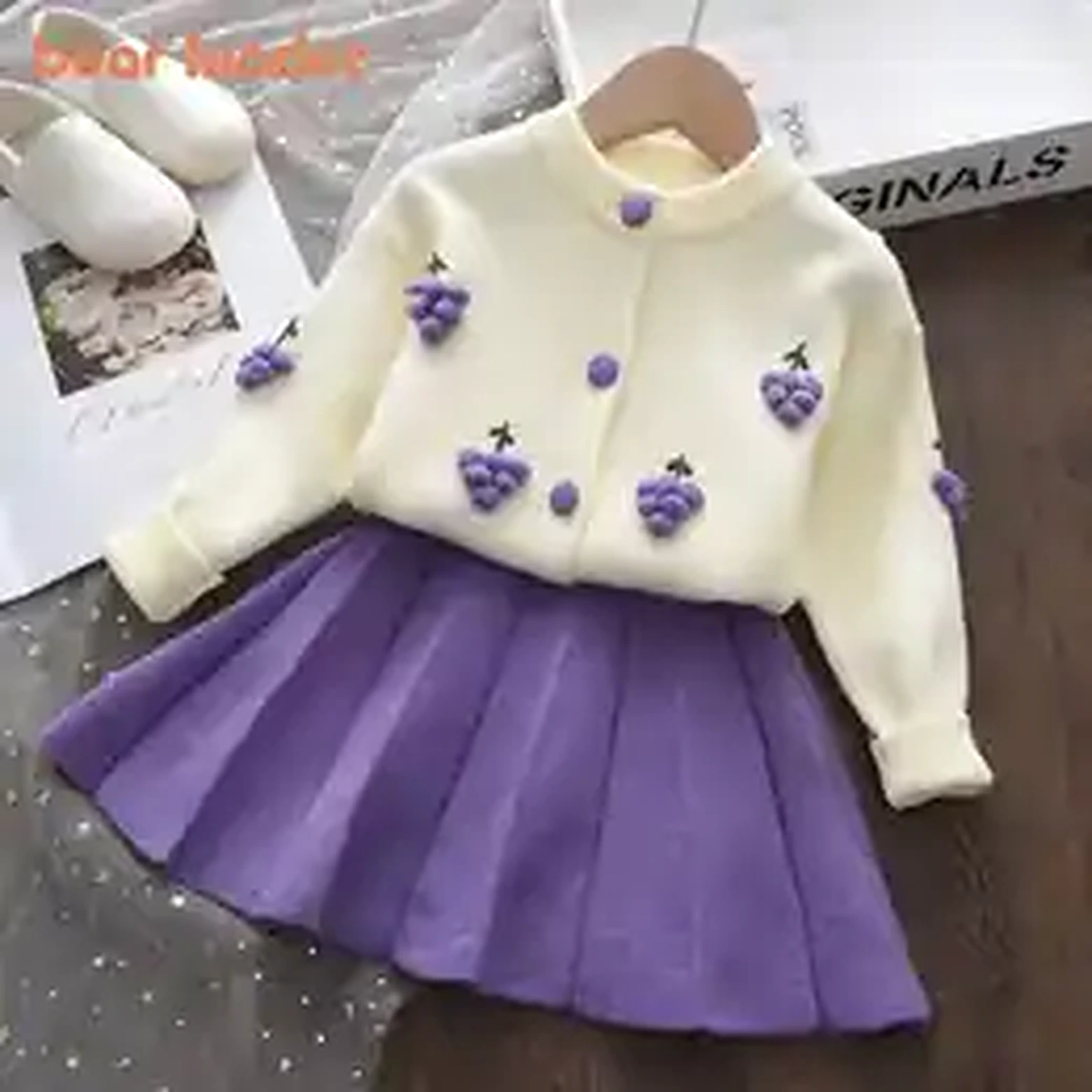 Bear Leader knitted girls clothing set back view red