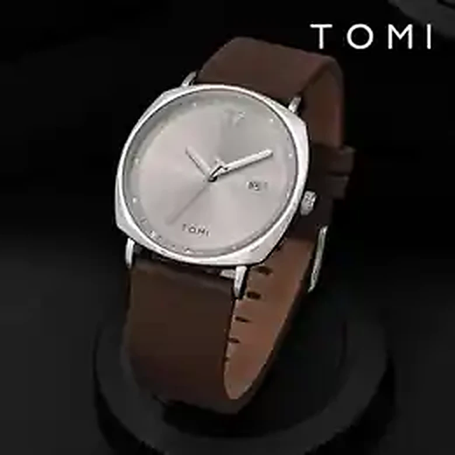TOMI men's minimalist leather quartz watch