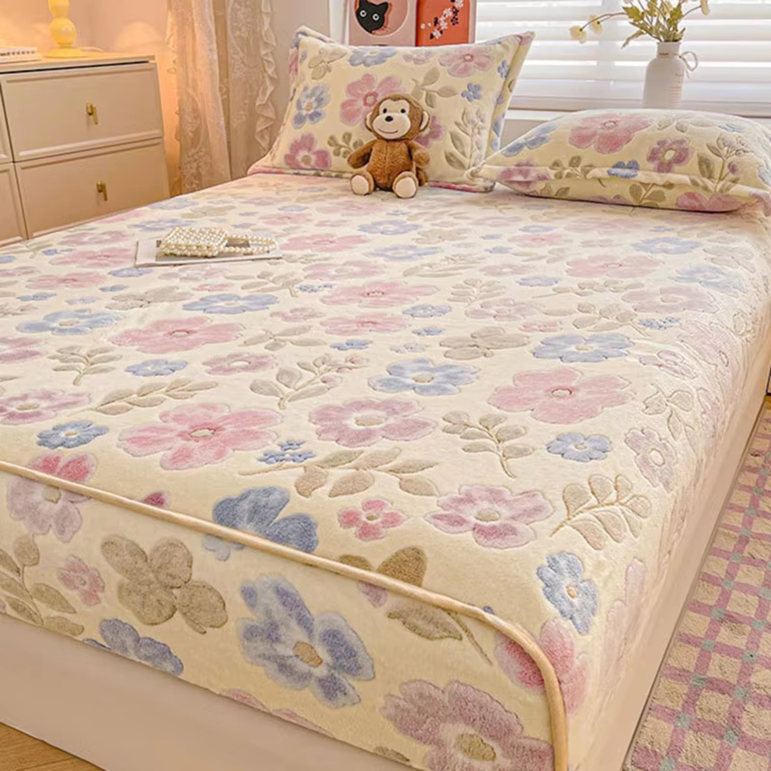 Autumn winter plush floral fitted sheet set