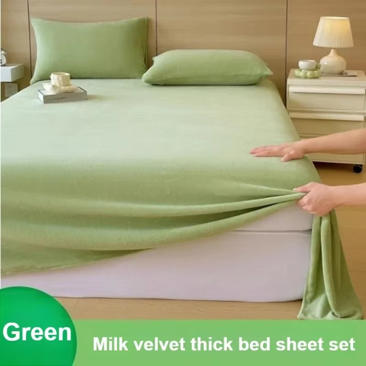 Green milk velvet bed sheet set